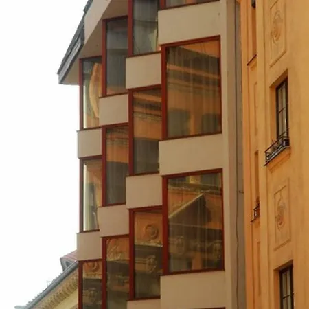 Orion 3* Budapesta