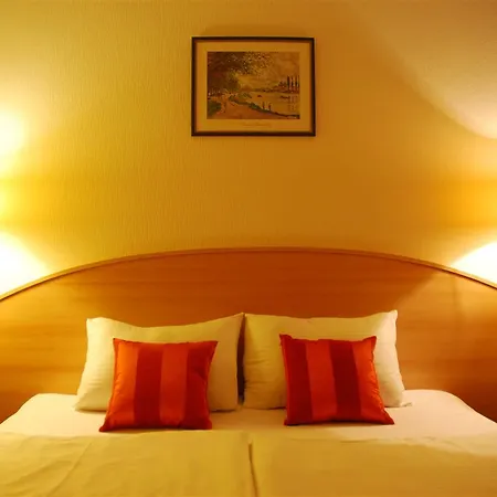 Orion Varkert Otel 3*